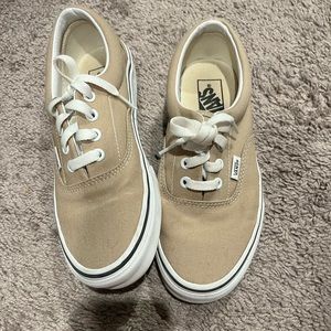 Women’s vans